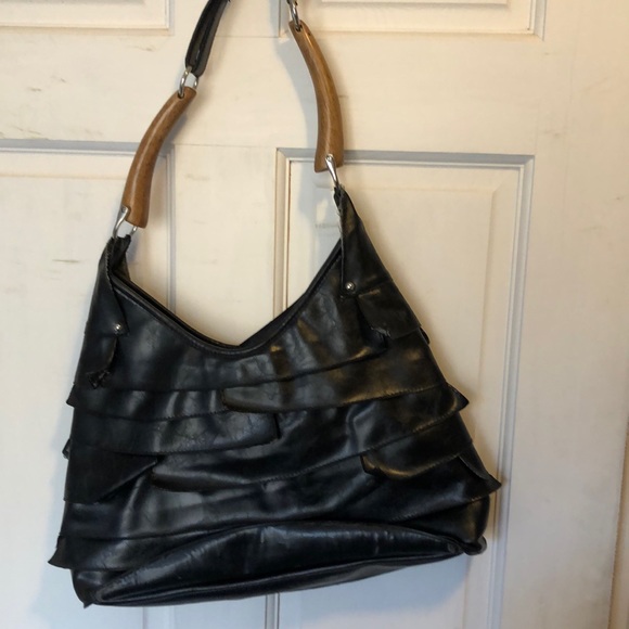 Black handbag - Picture 1 of 7